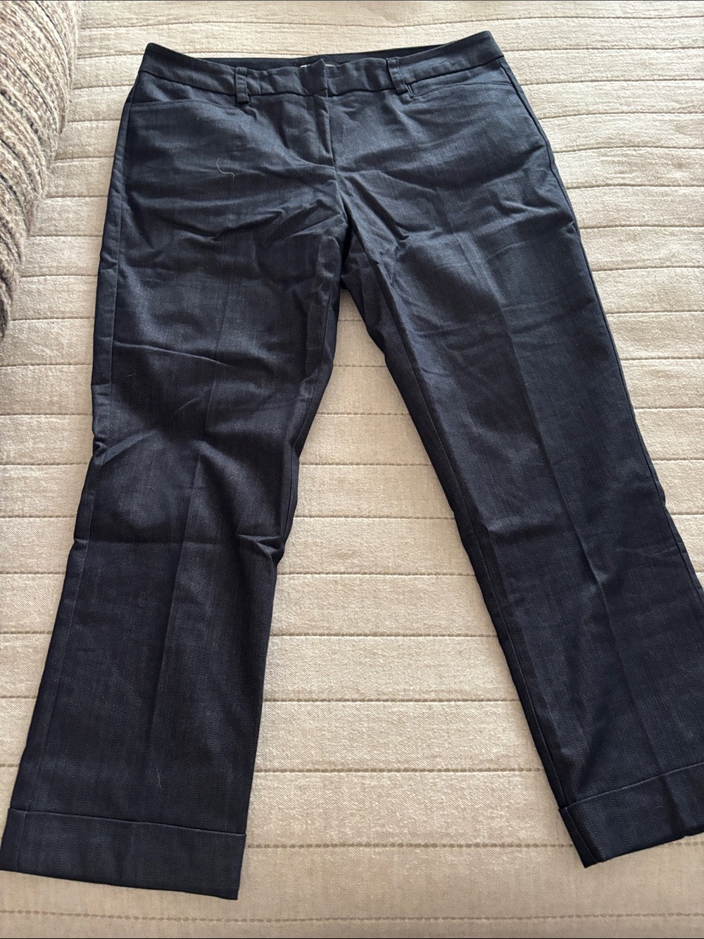 New York & Company Cuffed Capri Pants Womens 2 Dark Blue Cotton Pockets Low Rise